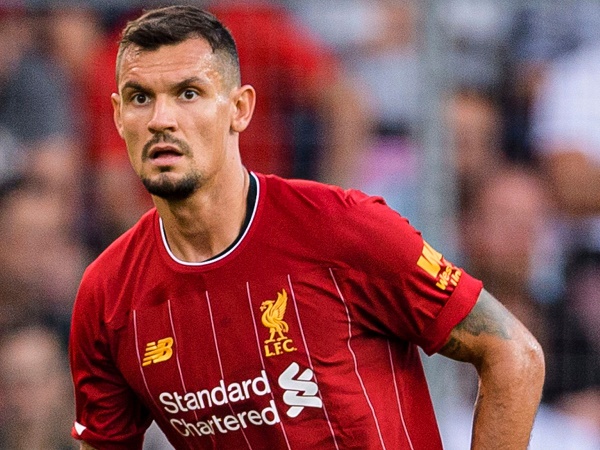 Liverpool ngừng đàm phán vì Roma bội ước mua hậu vệ