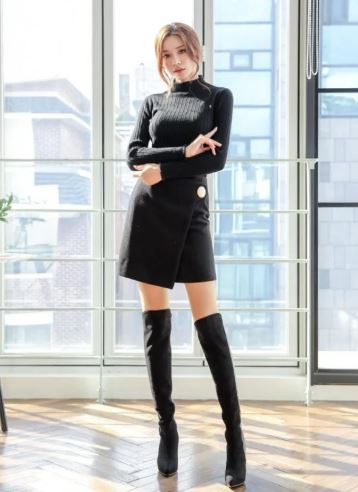 Phối đồ với chân váy ngắn: