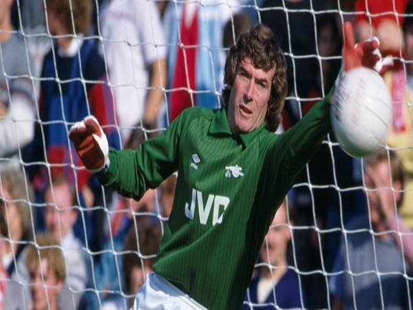 Thủ môn Pat Jennings