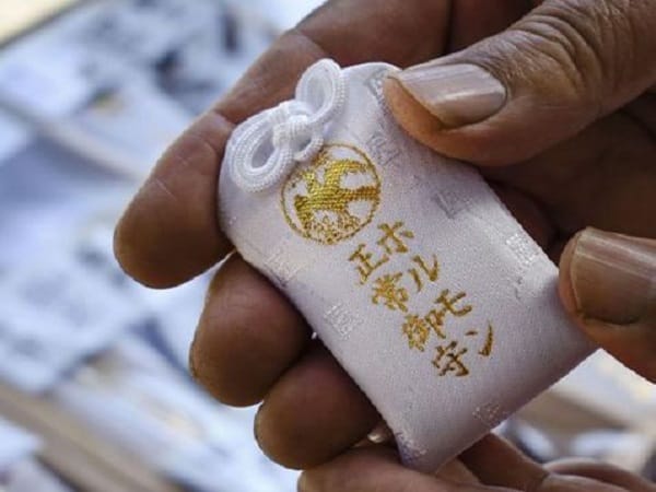 Bùa ngải kỵ gì theo kinh nghiệm dân gian